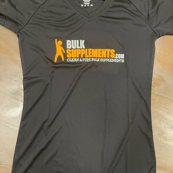 Bulk Supplement Woman Dry Fit V Neck T Shirt - Picture 1 of 1